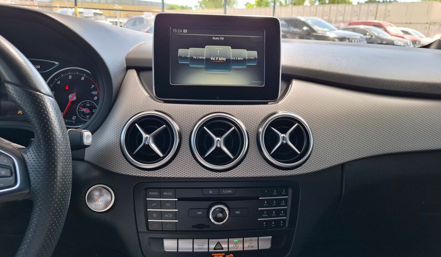 Mercedes Benz Clase B 1.6 200 CITY Minivan 2018