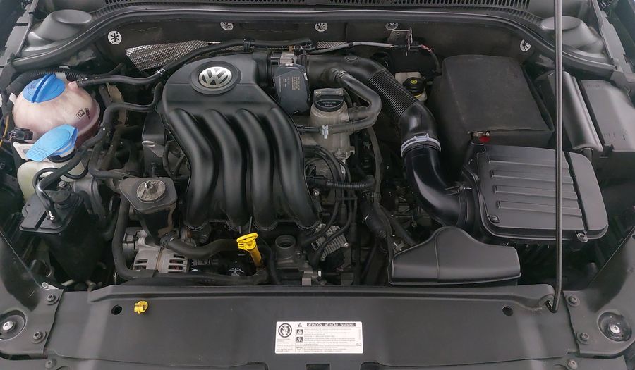 Volkswagen Jetta 2.0 TIPTRONIC Sedan 2014