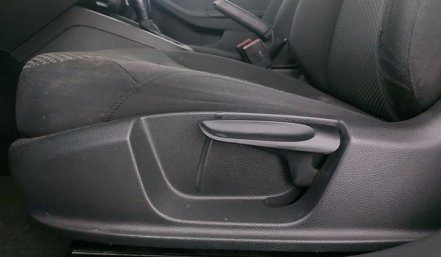 Volkswagen Jetta 2.0 TIPTRONIC Sedan 2014