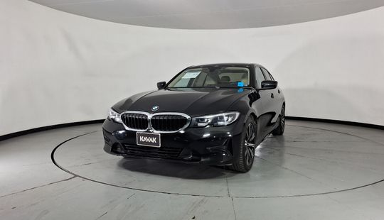 2020 • 30,188 km • Automático