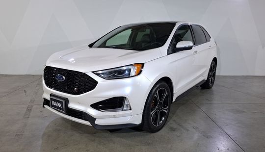 Ford • Edge