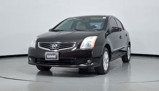 Nissan • Sentra
