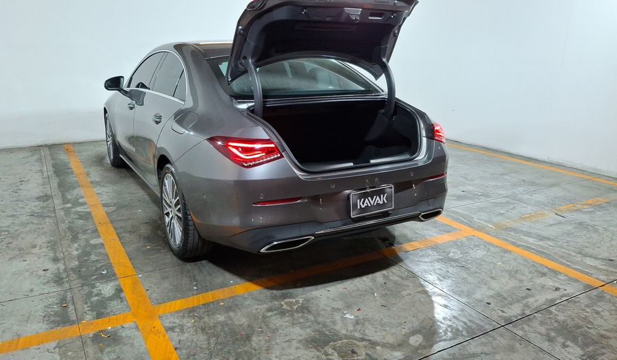 Mercedes Benz Clase Cla 1.3 CLA 200 PROGRESSIVE DCT Coupe 2022