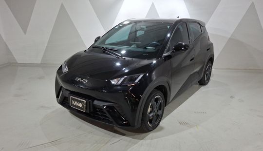 2025 • 3,697 km • Automático