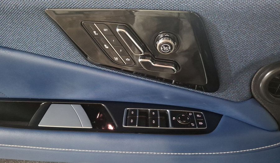 Cadillac Optiq BEV 85KWH SPORT 3 BLACK ROOF C AUTO AWD Suv 2025