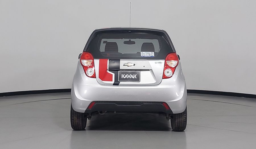 Chevrolet Spark 1.2 LT B MT Hatchback 2015