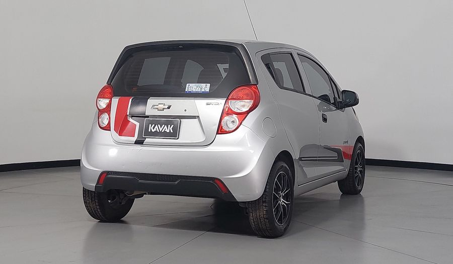 Chevrolet Spark 1.2 LT B MT Hatchback 2015