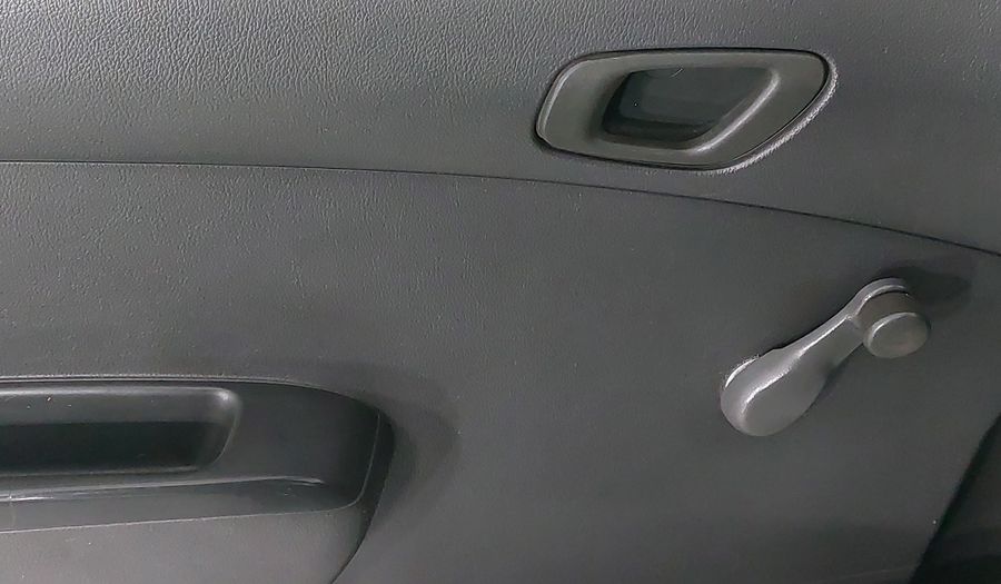 Chevrolet Spark 1.2 LT B MT Hatchback 2015