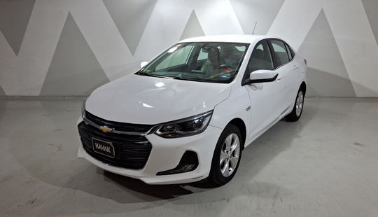 2021 • 77,500 km • Automático