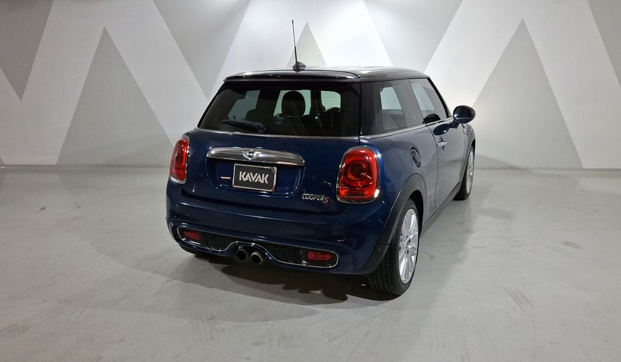 Mini Cooper S 2.0 COOPER HOT CHILI Hatchback 2017