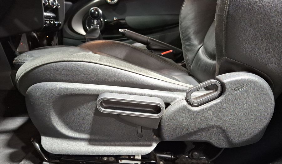 Mini Cooper S 2.0 COOPER HOT CHILI Hatchback 2017