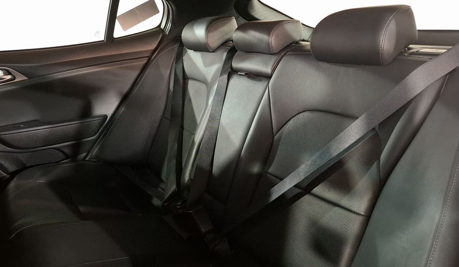 Kia Stinger 2.0 GT-LINE AUTO Hatchback 2018