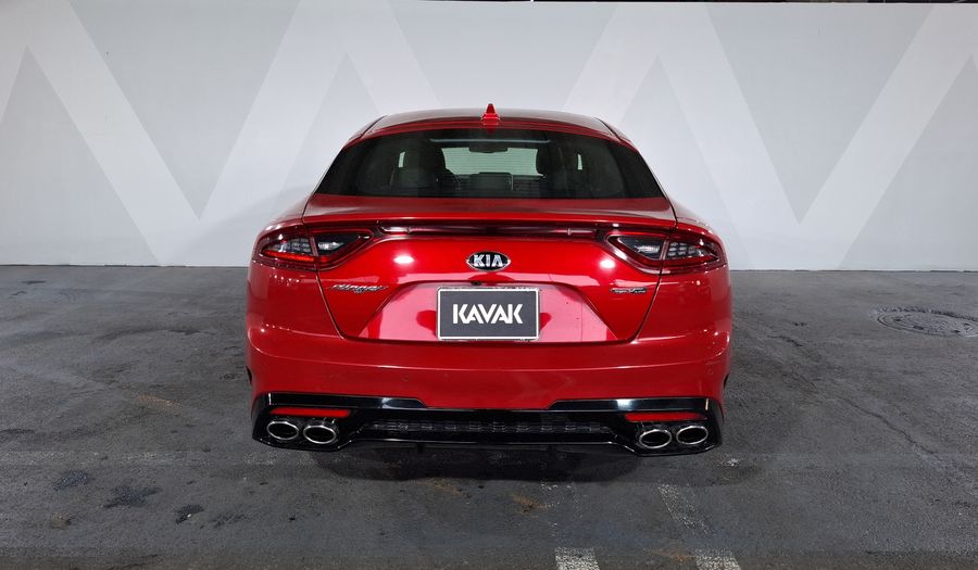 Kia Stinger 2.0 GT-LINE AUTO Hatchback 2018