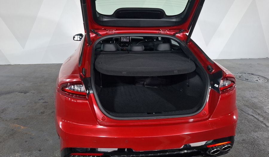 Kia Stinger 2.0 GT-LINE AUTO Hatchback 2018