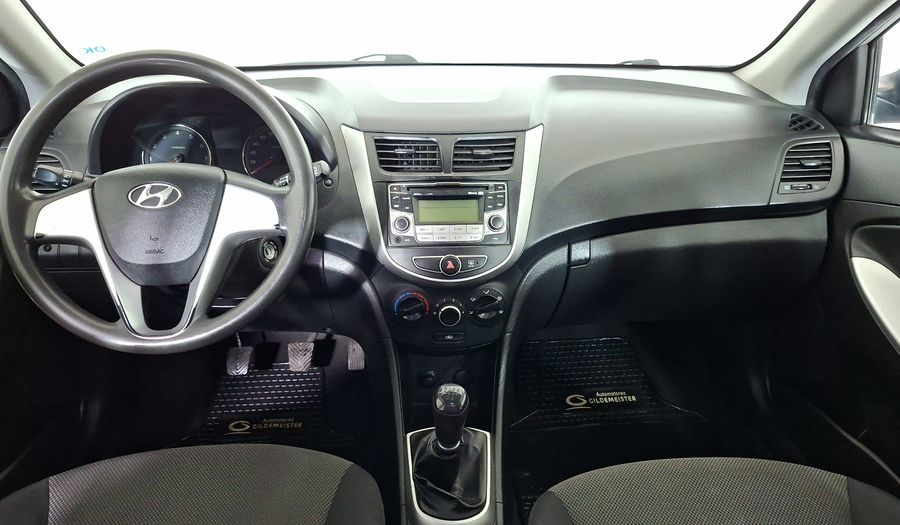 Hyundai Accent 1.4 RB GL AB Hatchback 2013