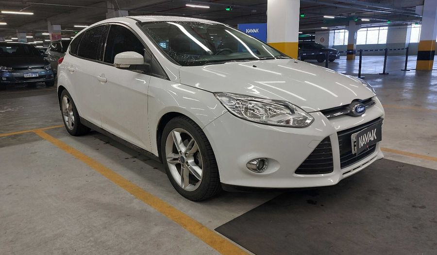 Ford Focus SE Hatchback 2015