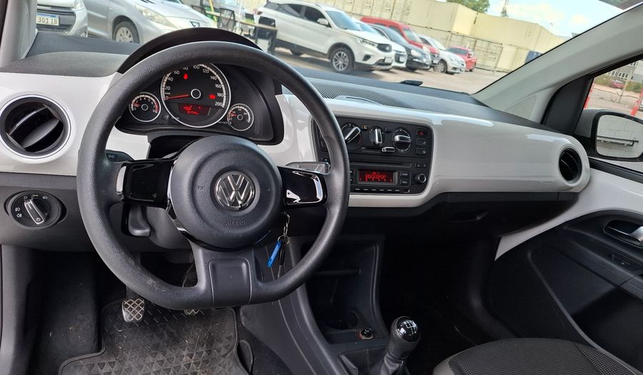Volkswagen Up 1.0 HIGH UP Hatchback 2015