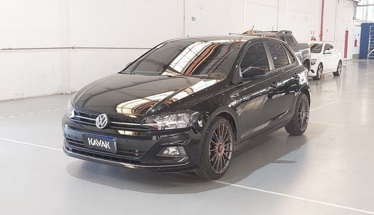 Volkswagen • Polo