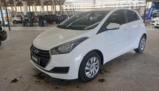 Hyundai • HB20