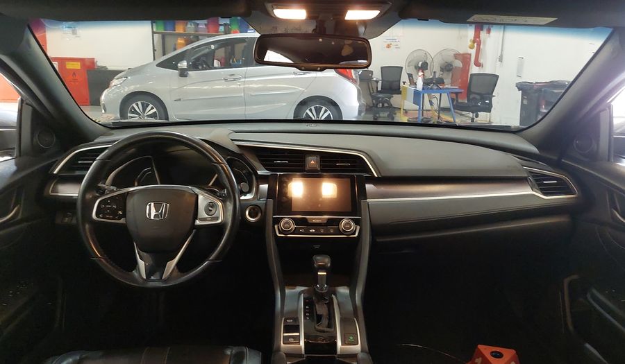 Honda Civic TURBO TOURING Sedan 2017