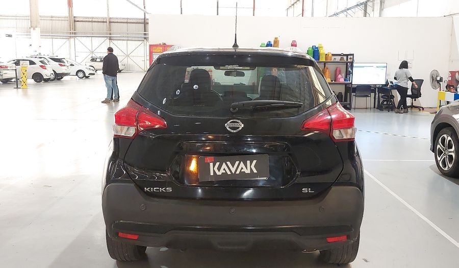 Nissan Kicks START SL Suv 2017