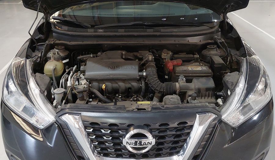 Nissan Kicks START SL Suv 2017