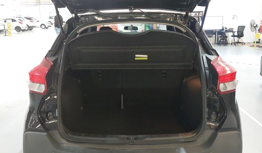 Nissan Kicks START SL Suv 2017