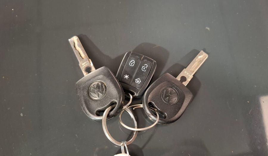 Volkswagen Gol 1.4 POWER (+DA+AA) Hatchback 2012