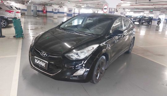 Hyundai • Elantra