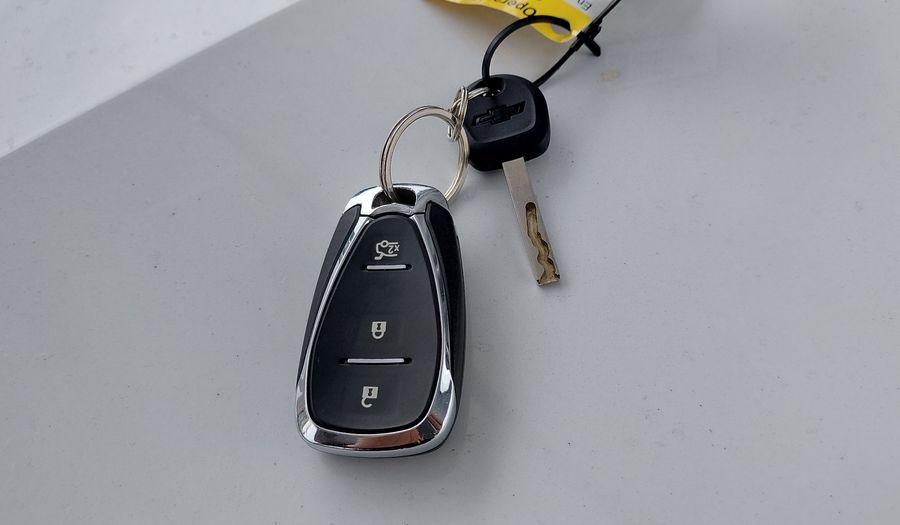 Chevrolet Onix 1.0 TURBO LTZ MY24 Hatchback 2024