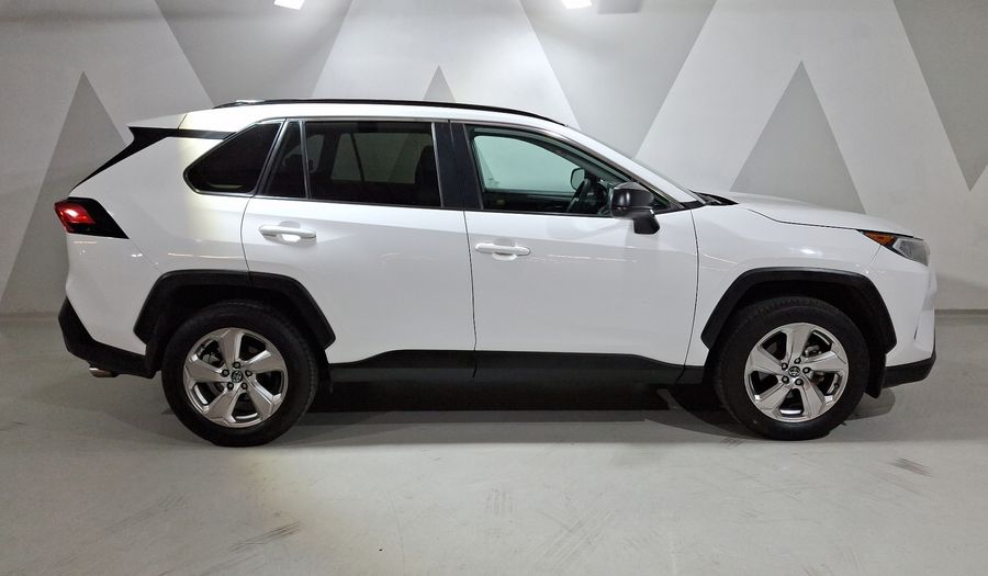 Toyota Rav4 2.5 XLE AUTO Suv 2021