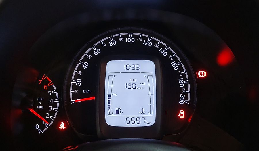 Fiat Mobi 1.0 TREKKING MT Hatchback 2025