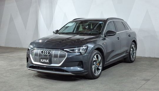 Audi • e-tron
