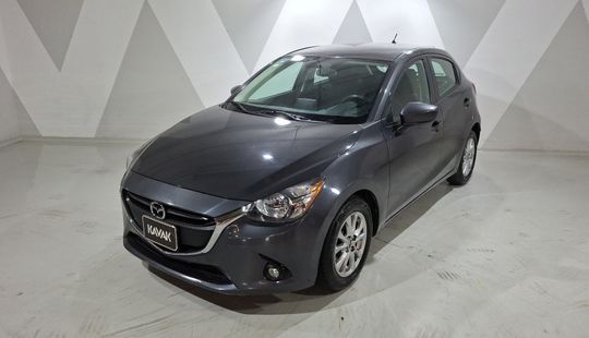 Mazda • Mazda 2