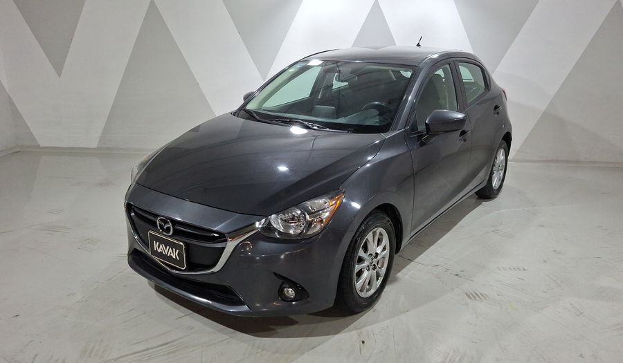 Mazda 2 1.5 I TOURING TA Hatchback 2016