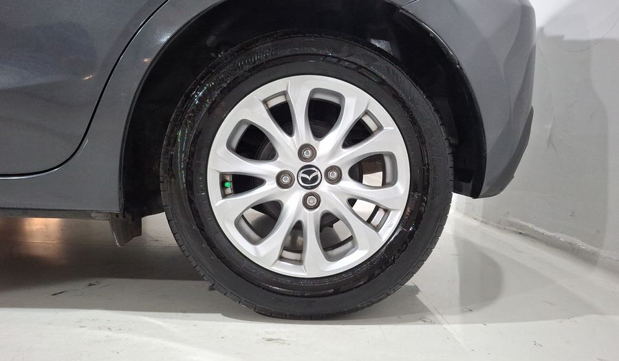 Mazda 2 1.5 I TOURING TA Hatchback 2016