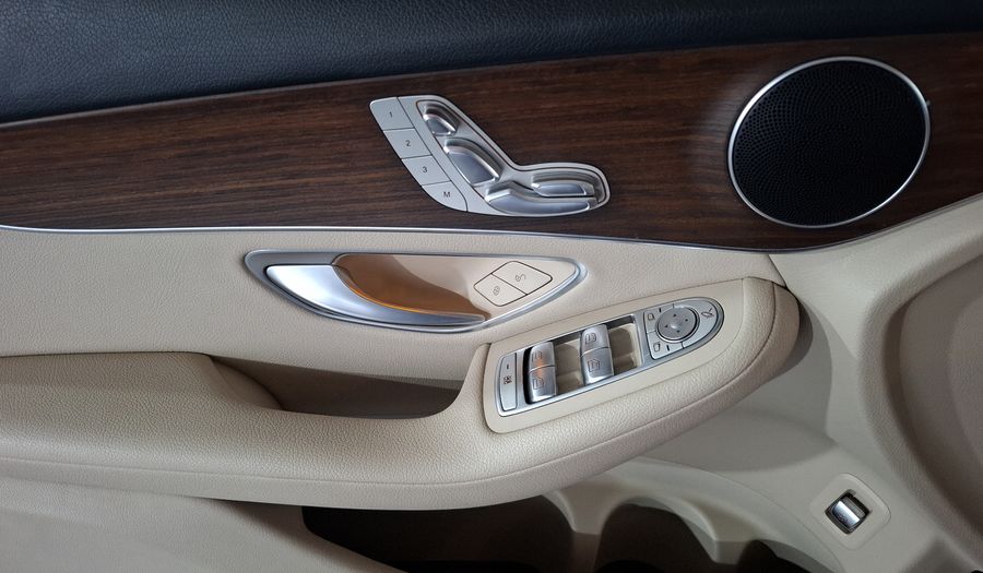 Mercedes Benz Clase Glc 2.0 GLC 300 COMFORT AUTO 4MATIC Suv 2021