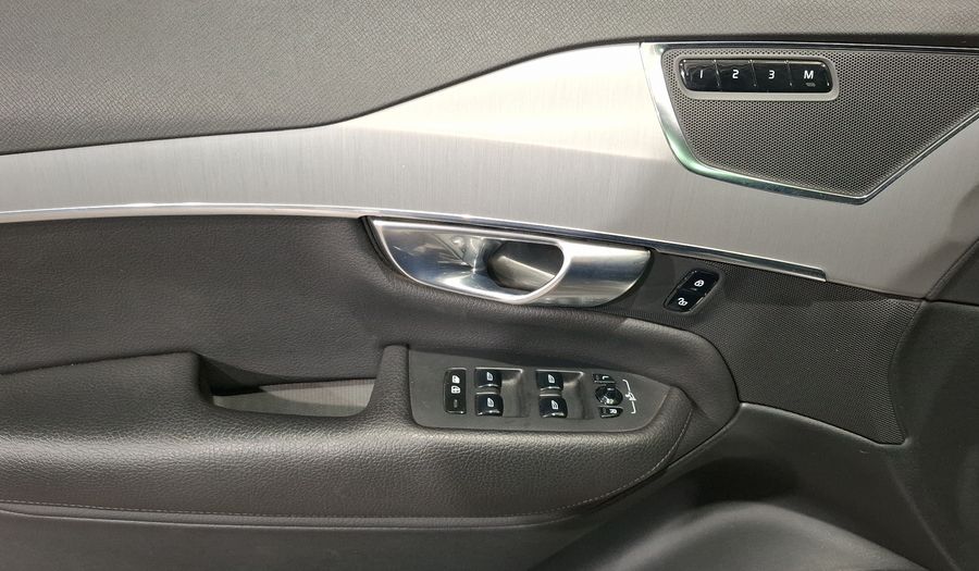 Volvo Xc90 2.0 T6 MOMENTUM AUTO AWD Suv 2021