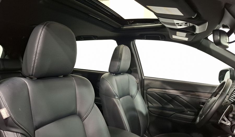 Mitsubishi Outlander 2.4 PHEV LIMITED AUTO 4WD Suv 2022