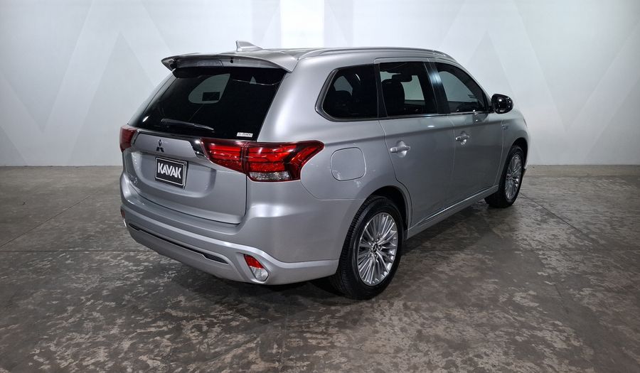 Mitsubishi Outlander 2.4 PHEV LIMITED AUTO 4WD Suv 2022