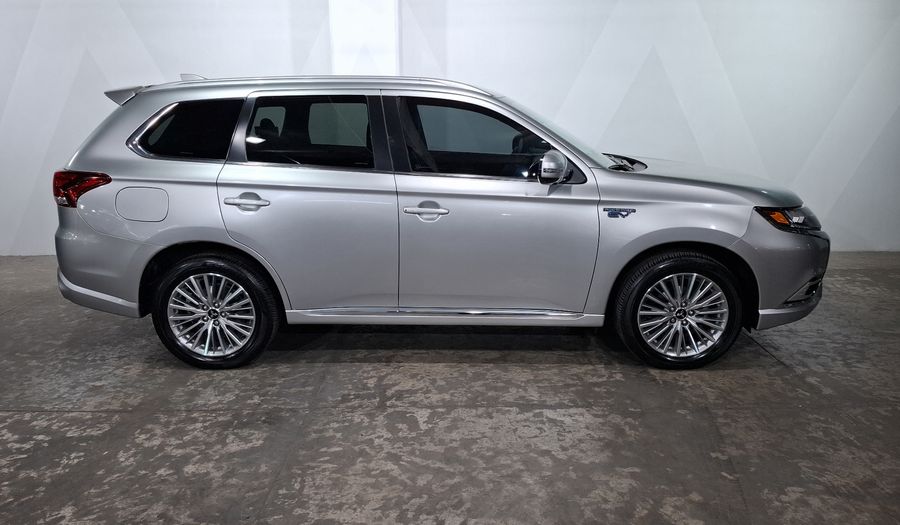 Mitsubishi Outlander 2.4 PHEV LIMITED AUTO 4WD Suv 2022