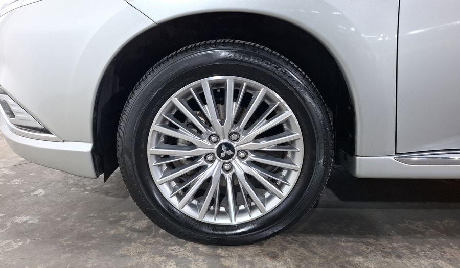 Mitsubishi Outlander 2.4 PHEV LIMITED AUTO 4WD Suv 2022