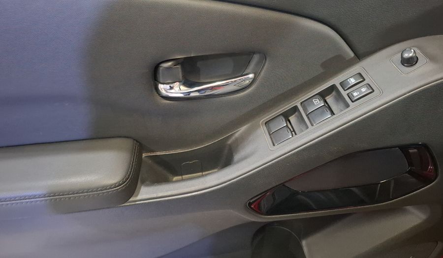 Nissan Frontier 3.8 V6 PRO-4X AUTO 4WD Pickup 2022