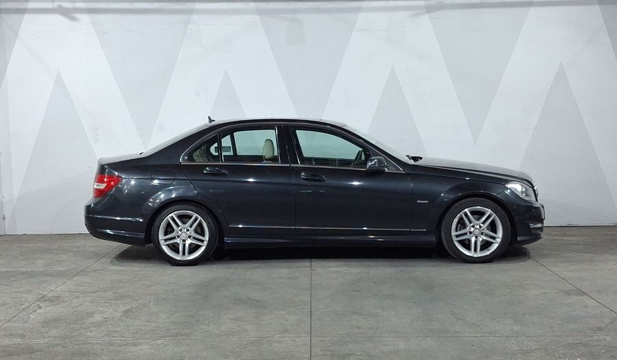 Mercedes Benz Clase C 1.8 200 CGI SPORT AT Sedan 2012