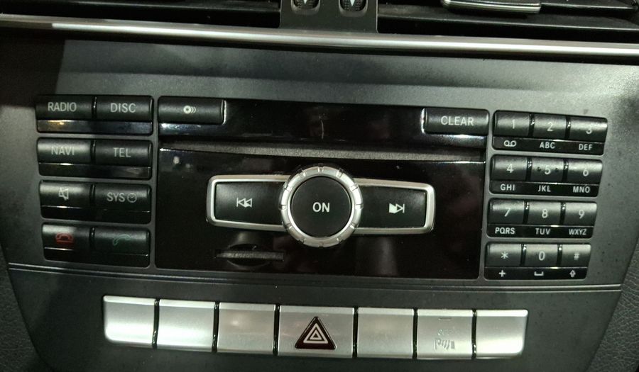 Mercedes Benz Clase C 1.8 200 CGI SPORT AT Sedan 2012