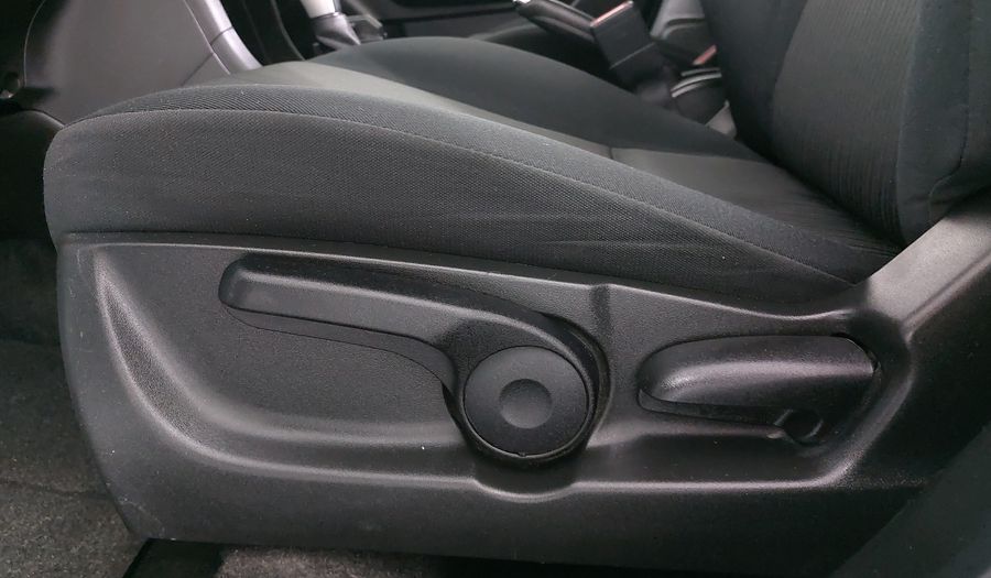 Suzuki Swift 1.4 GLS AT Hatchback 2013