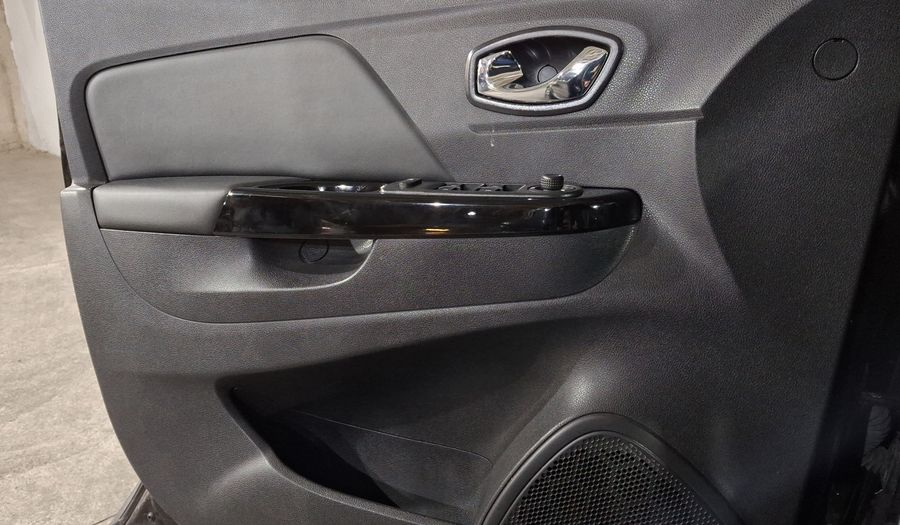 Renault Captur 2.0 ICONIC AUTO Hatchback 2019