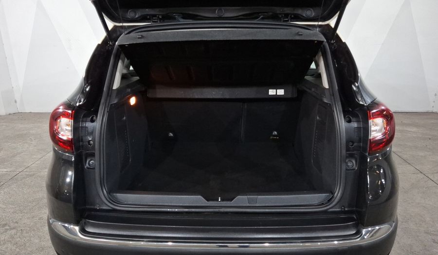 Renault Captur 2.0 ICONIC AUTO Hatchback 2019