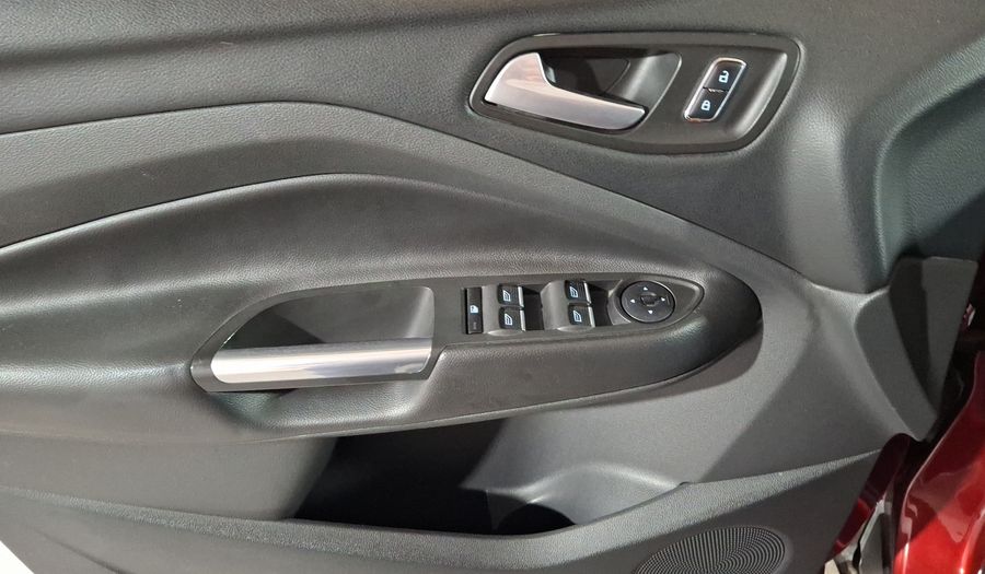 Ford Escape 2.0 TREND ADVANCE ECOBOOST I4 AT Suv 2015