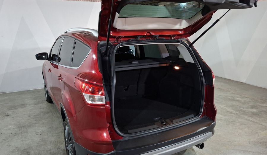 Ford Escape 2.0 TREND ADVANCE ECOBOOST I4 AT Suv 2015